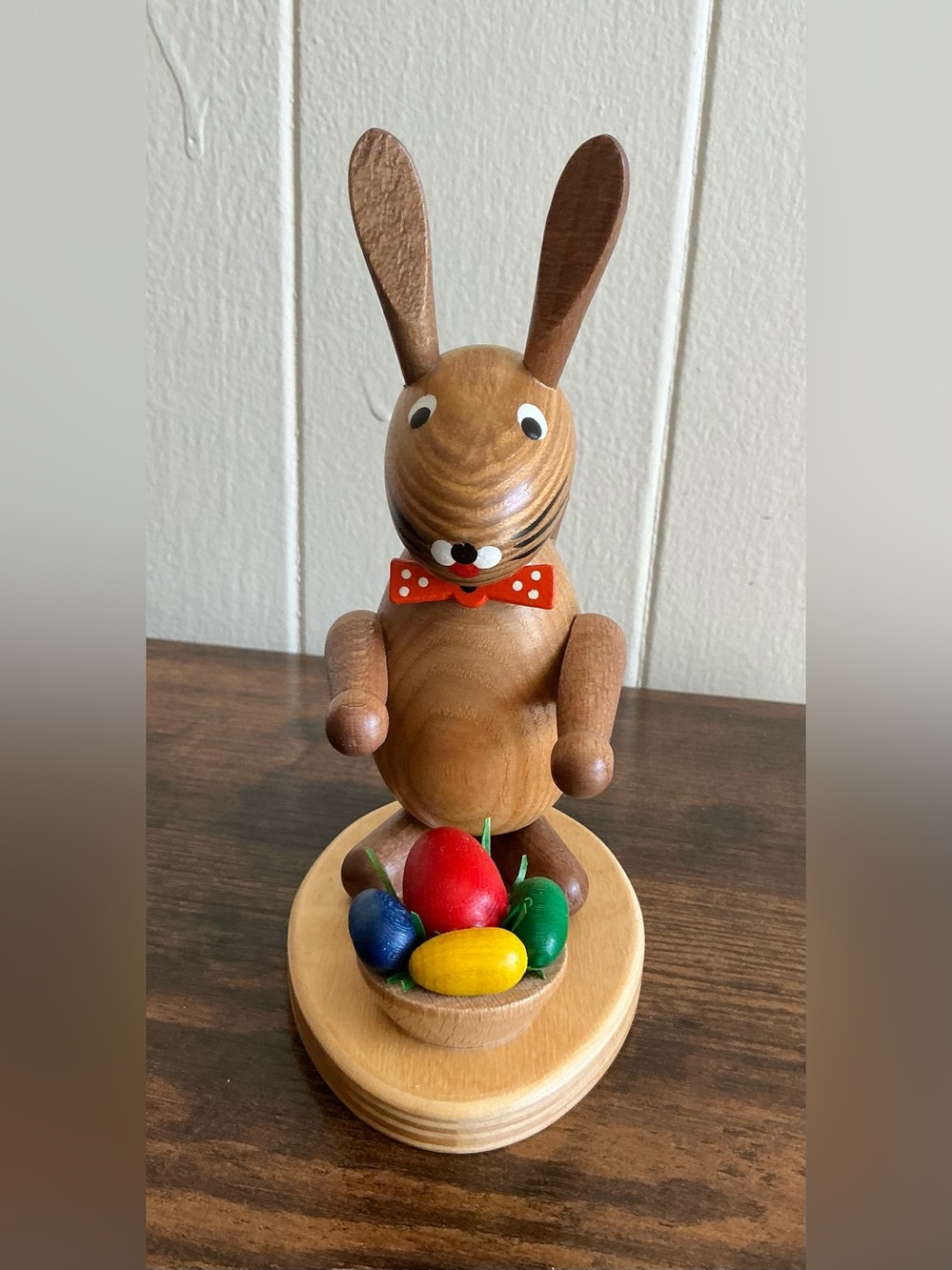 A Rare HTF Vintage Handcrafted Erzgebirge Germany Wooden Bunny Rabbit Figurine